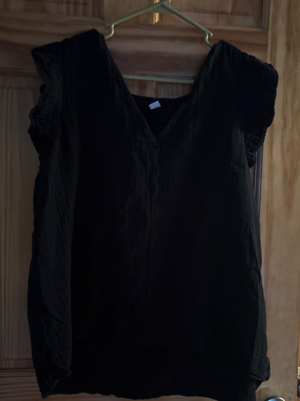 Old Navy Black V-Neck Short Sleeve Blouse